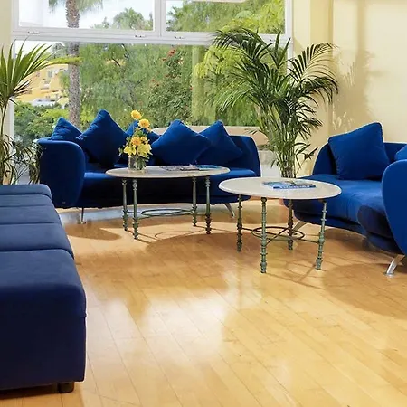 Paradise Court شقة فندقية أذيخي