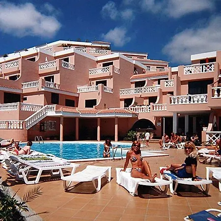 Paradise Court أذيخي