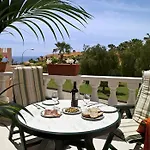 Paradise Court 2*