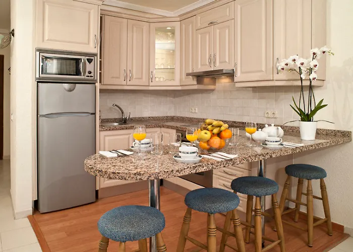 Paradise Court Aparthotel Costa Adeje (Tenerife)