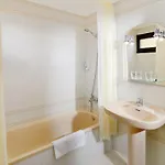 Paradise Court Aparthotel