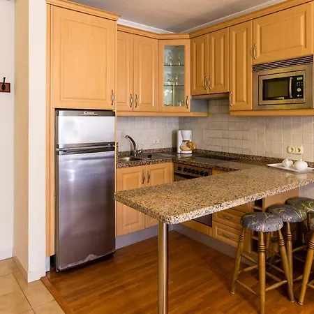 Paradise Court Apartahotel