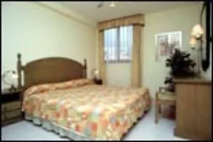 Apartahotel Paradise Court